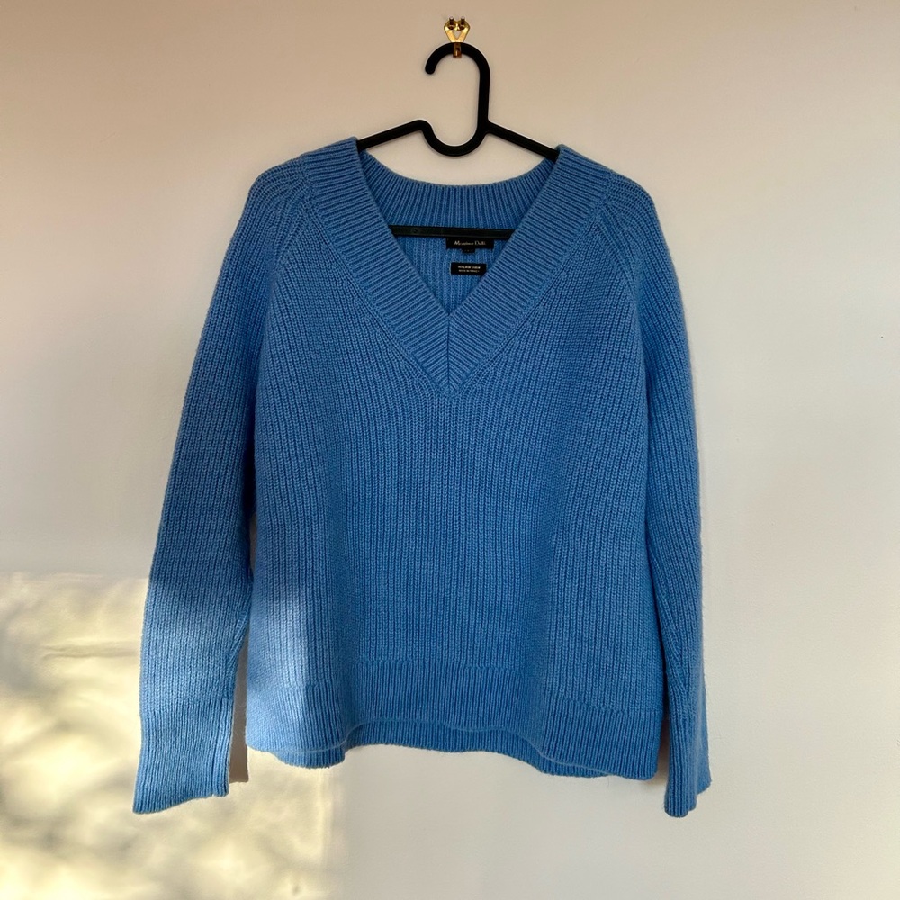 Massimo Dutti Robin Egg blue V Neck Sweater XS
